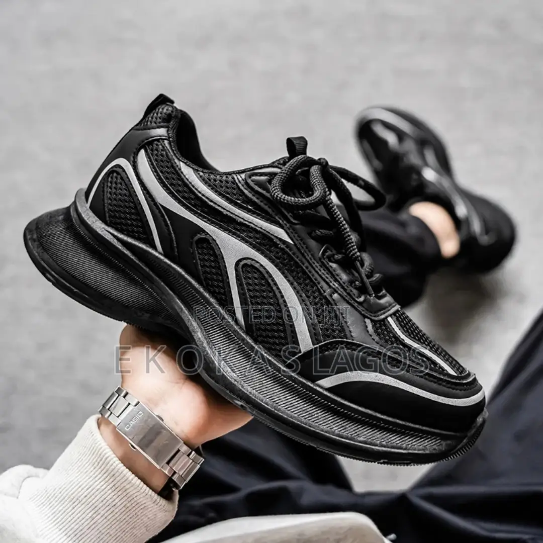 Modern Jogging Casual Sneakers