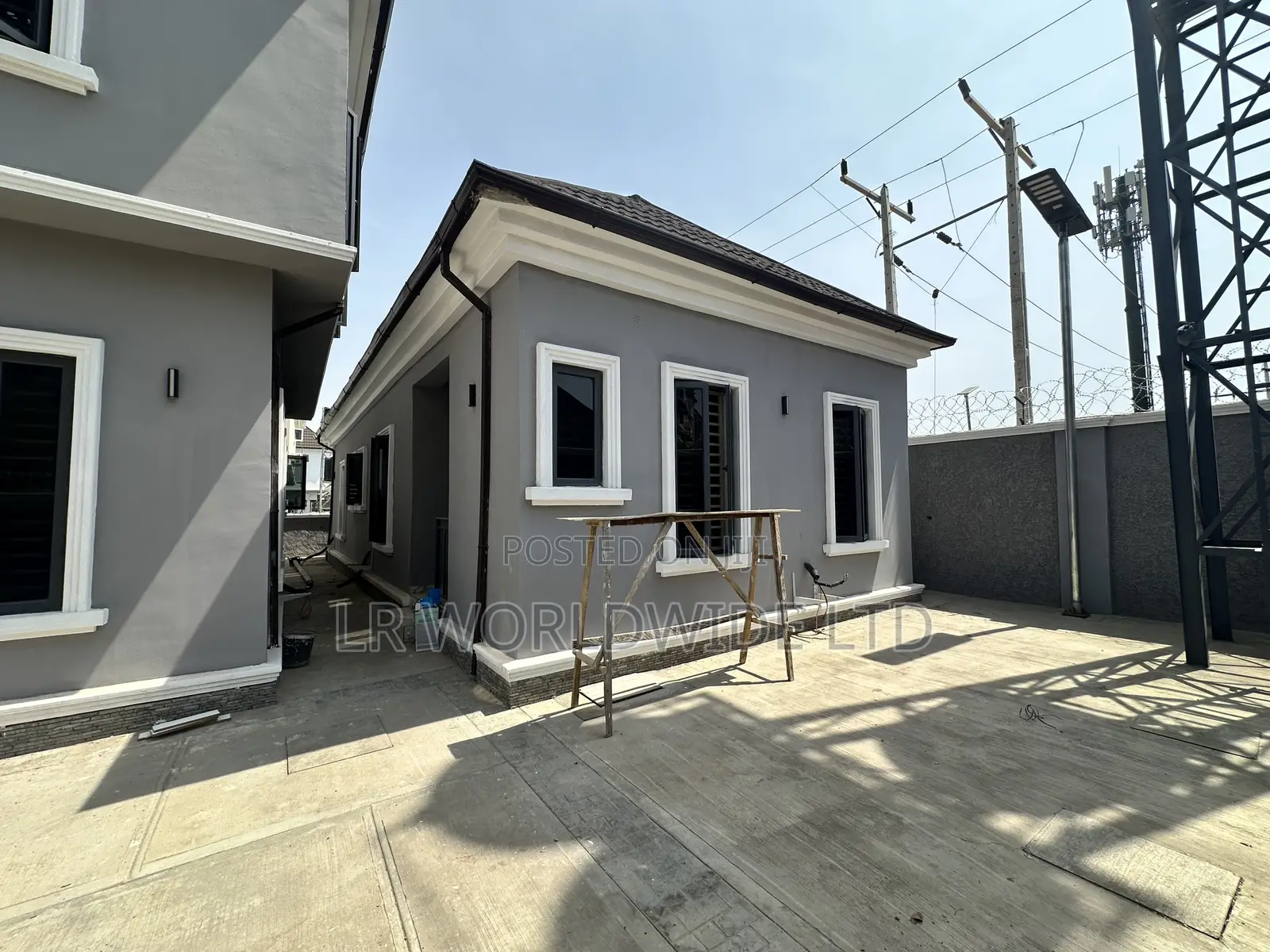 2bdrm Bungalow in Lugbe District for rent