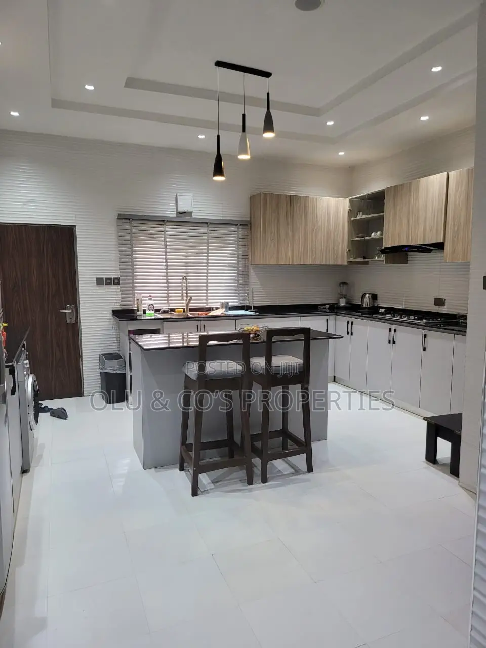 Furnished 4bdrm Duplex in Peachville Estate, Wuye for rent