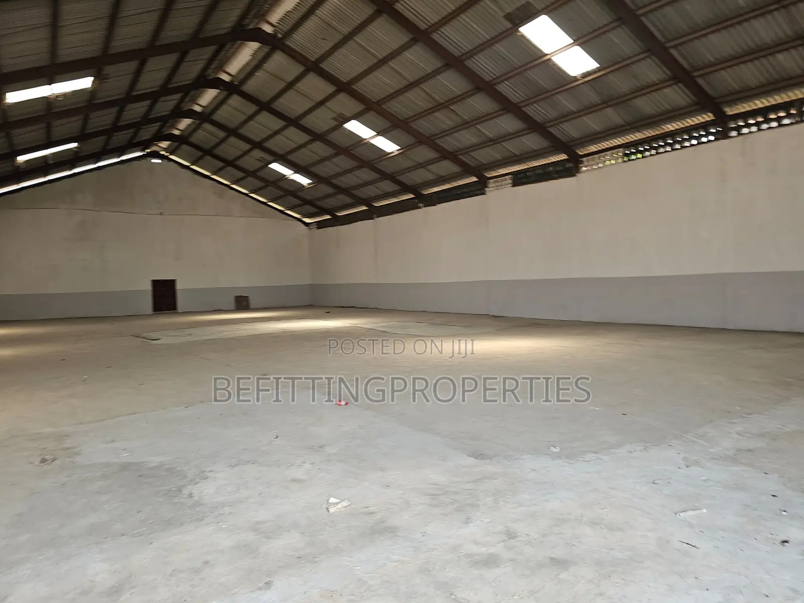 Premium 800 SQM Warehouse for Rent