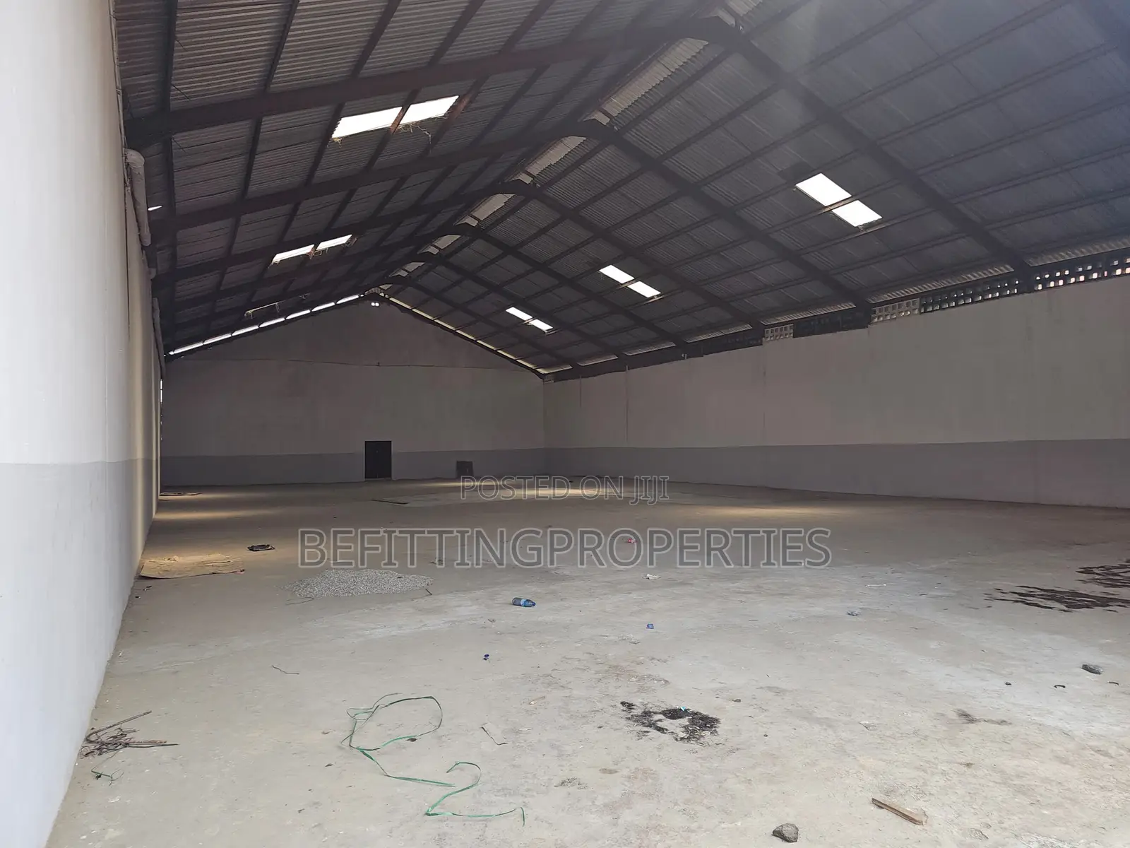 Premium 800 SQM Warehouse for Rent