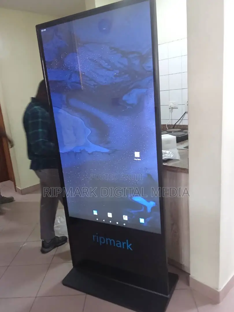 55 Inches Digital Display Screen