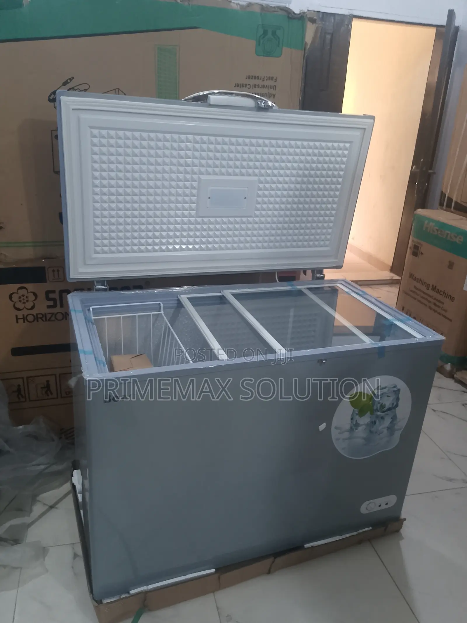 Massive 318l Bona Chest Freezer: Dual Temp + Solar/Ac Compatibility
