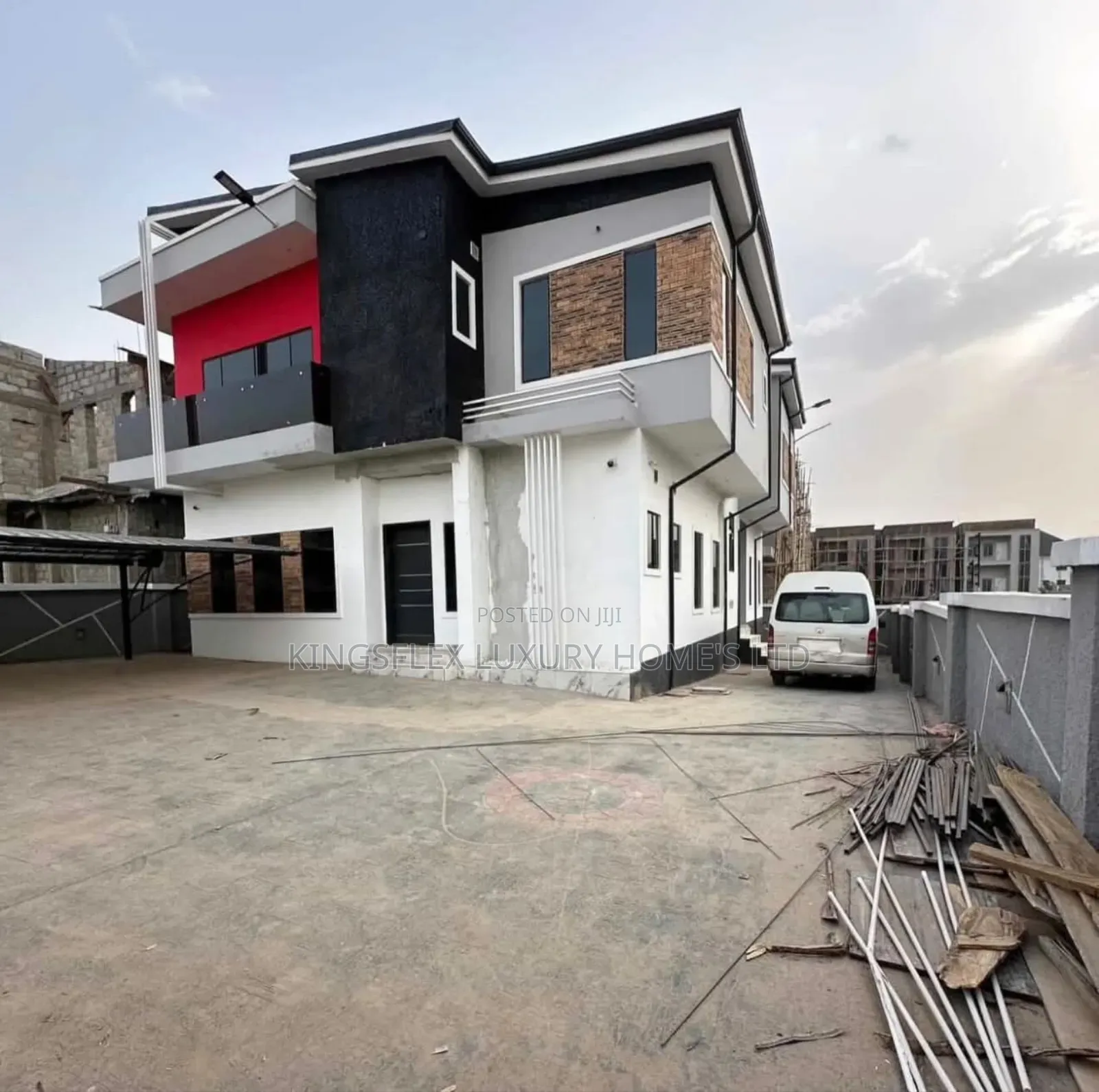 5bdrm Duplex in Estate, Wuye for sale