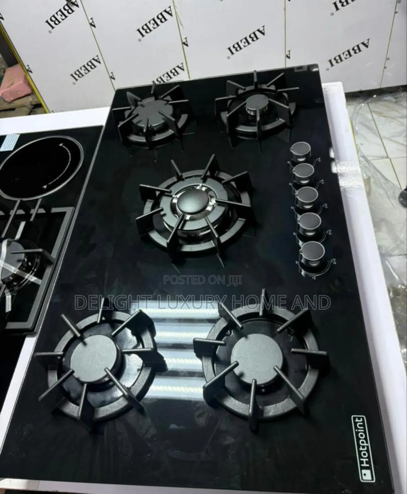 5 Burner Gas Cooker Black Color Available