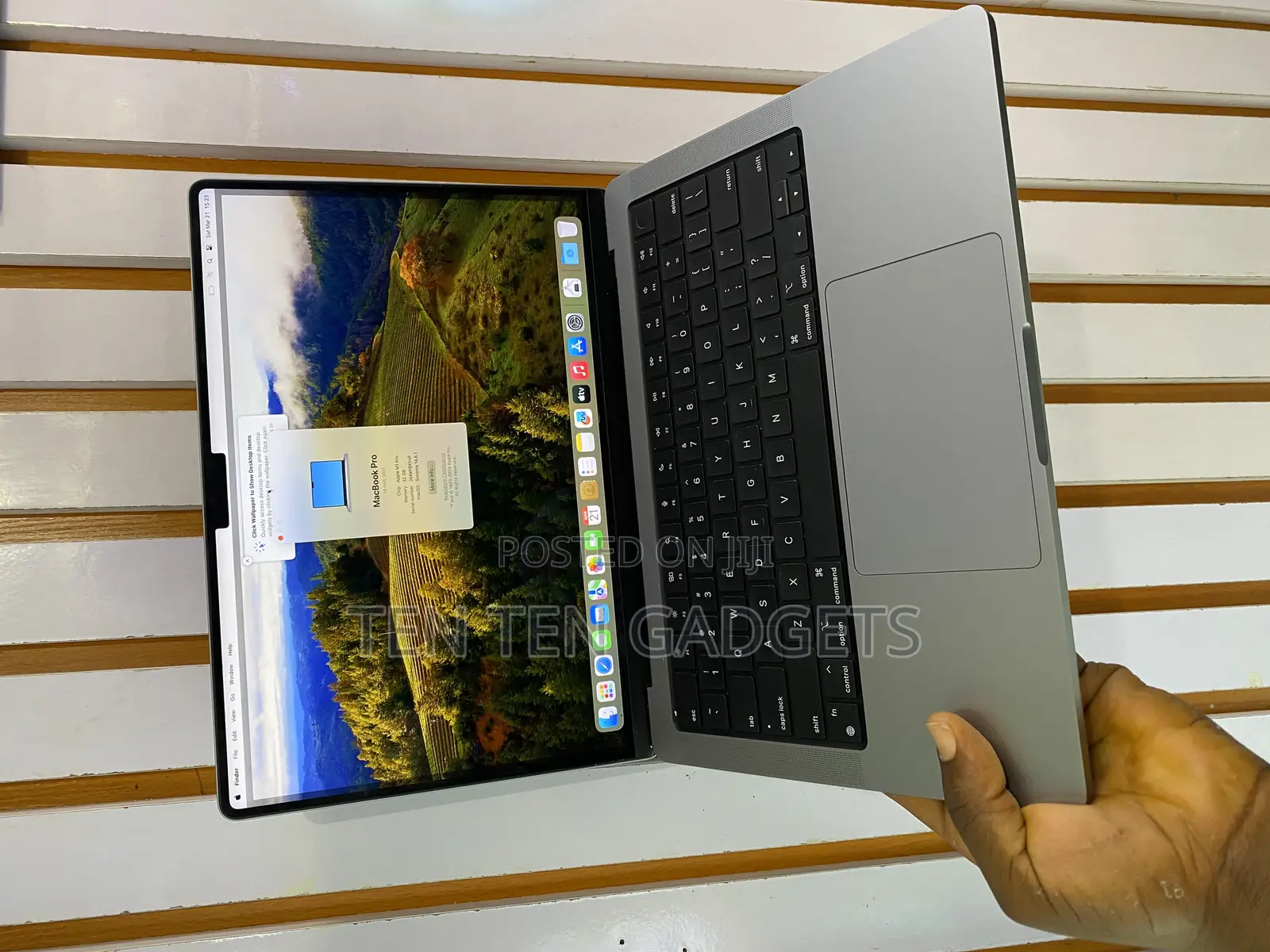 Laptop Apple MacBook Pro 2021 M1 32GB Apple M1 Pro SSD 2T