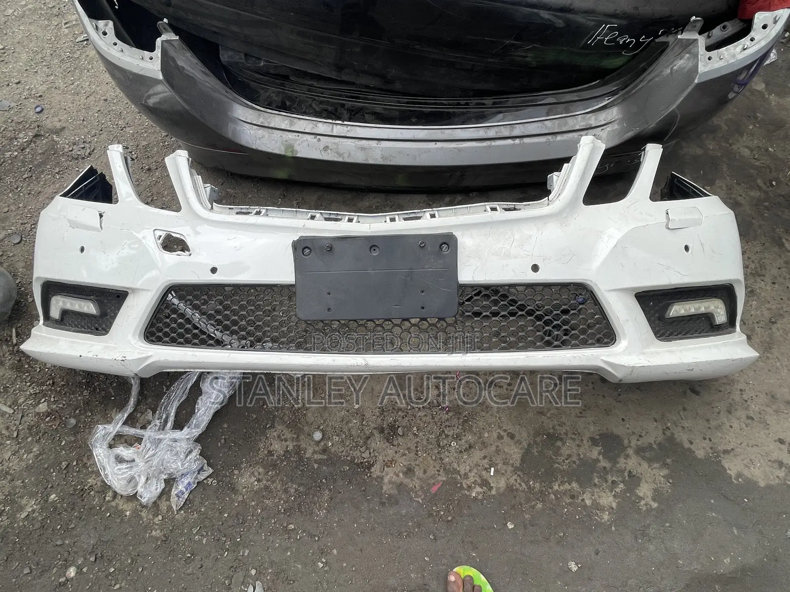 Front Bumper Mercedes E350 2010