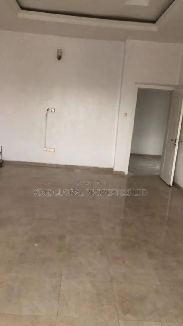 4bdrm Duplex in Sangotedo for rent