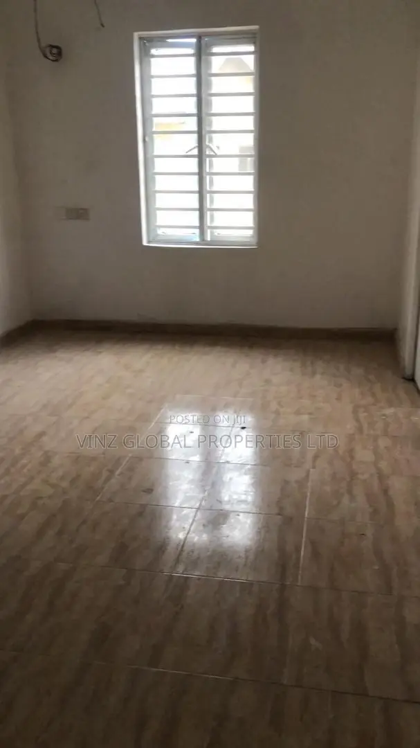 4bdrm Duplex in Sangotedo for rent