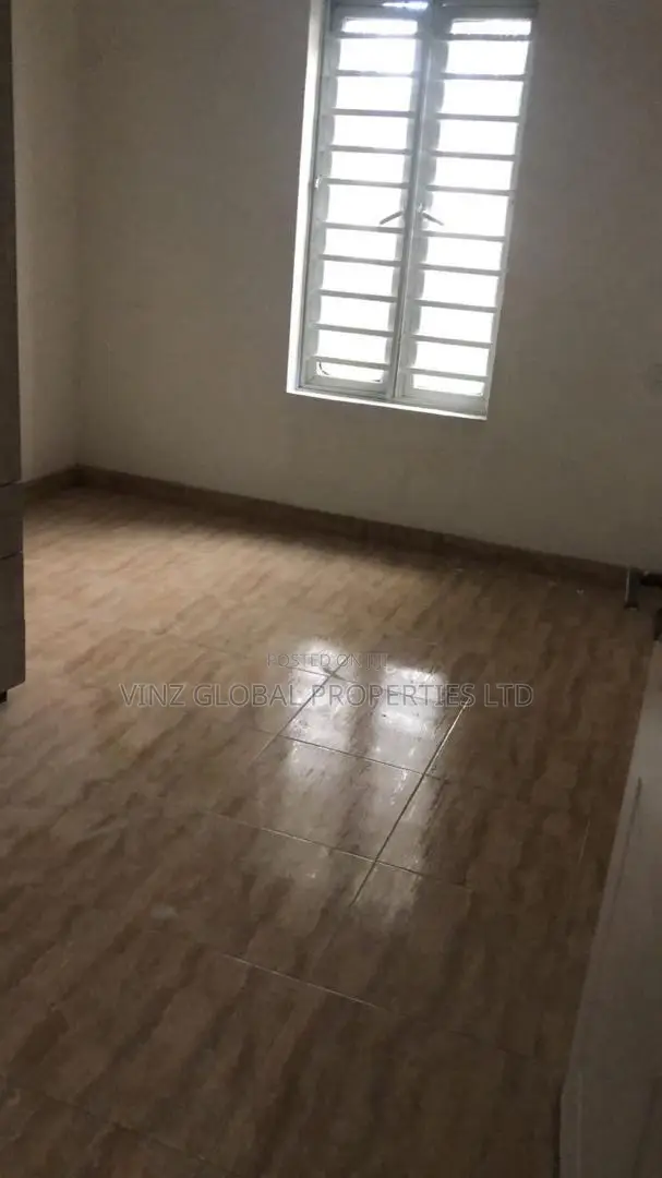 4bdrm Duplex in Sangotedo for rent
