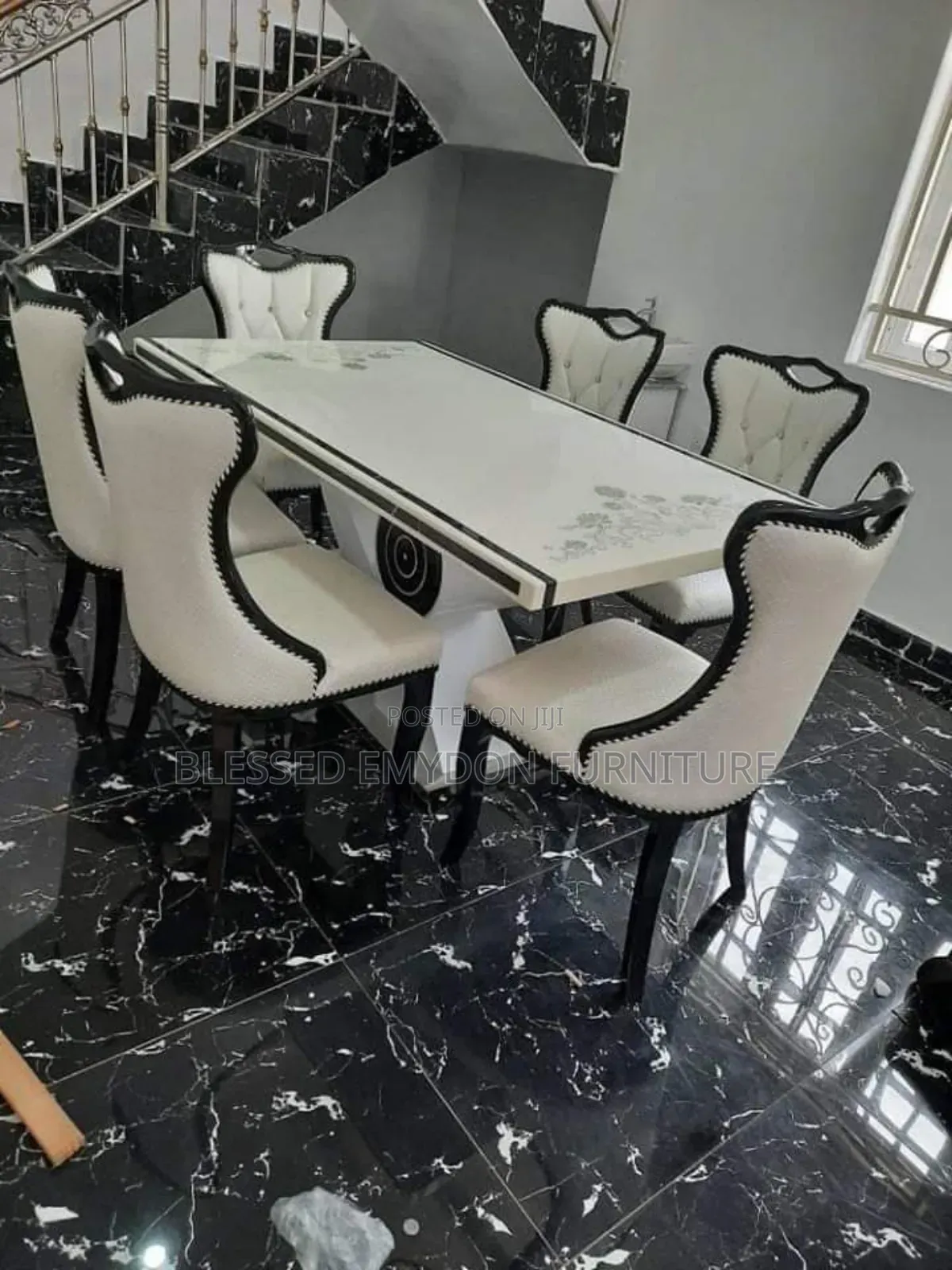 Royal Marble Dinning Table With 6 Chairs