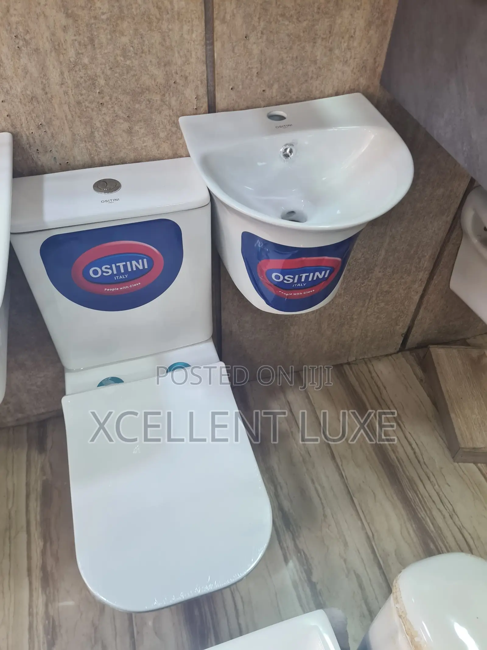 Italian Wc Set With a Wash Hand Basin. With a Pressure Flushing System