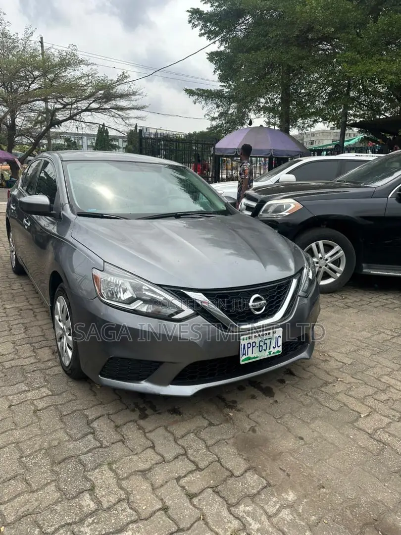Nissan Sentra SV 2018 Gray