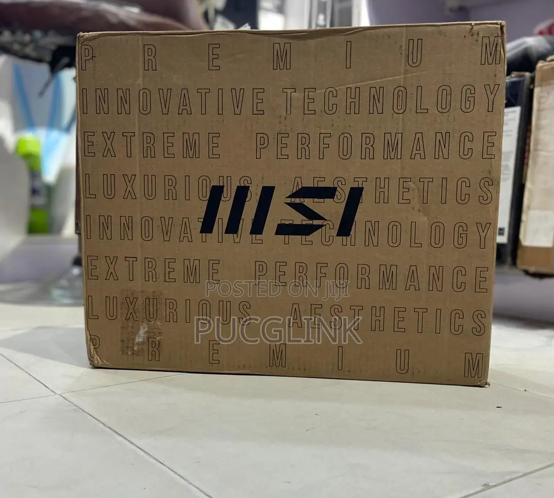 New Laptop MSI Vector 17 HX AI A2XWJG 32GB Intel Core i9 HDD+SSD 1T