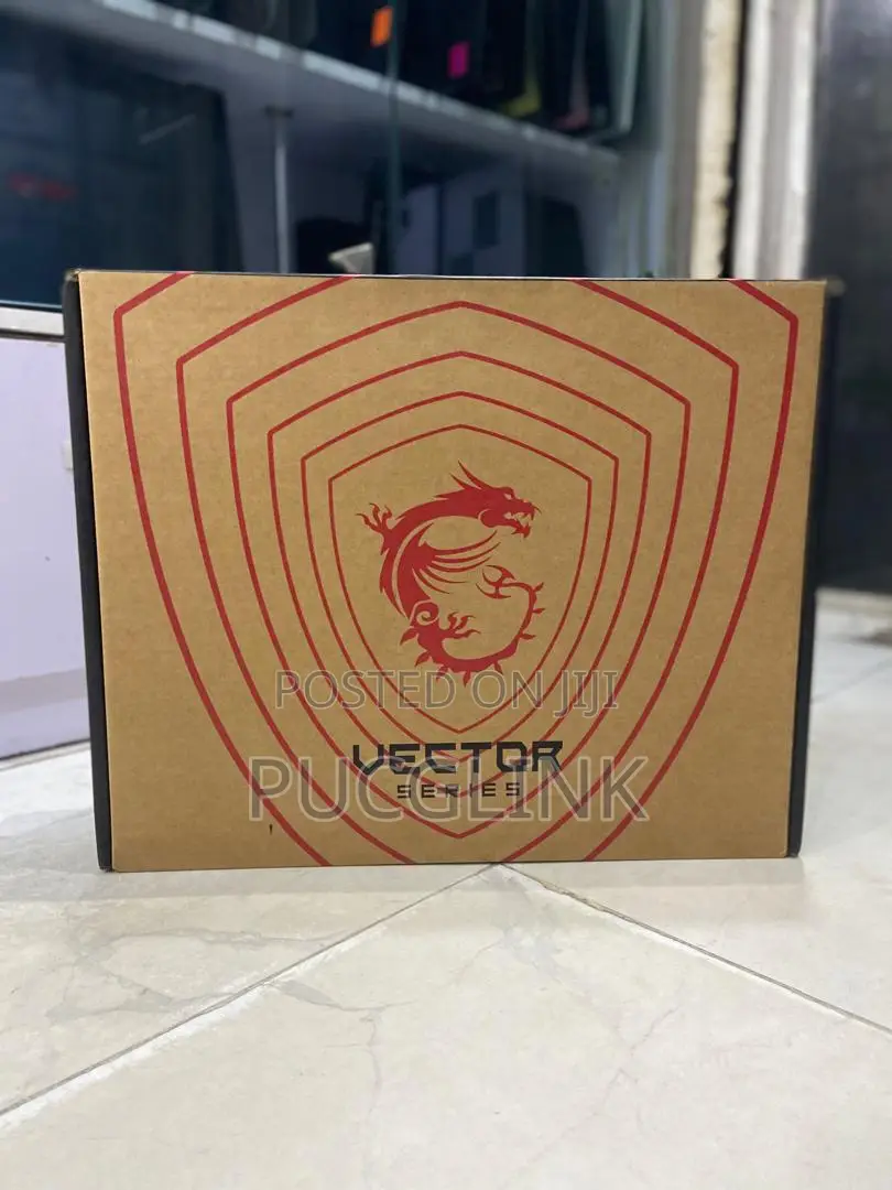 New Laptop MSI Vector 17 HX AI A2XWJG 32GB Intel Core i9 HDD+SSD 1T