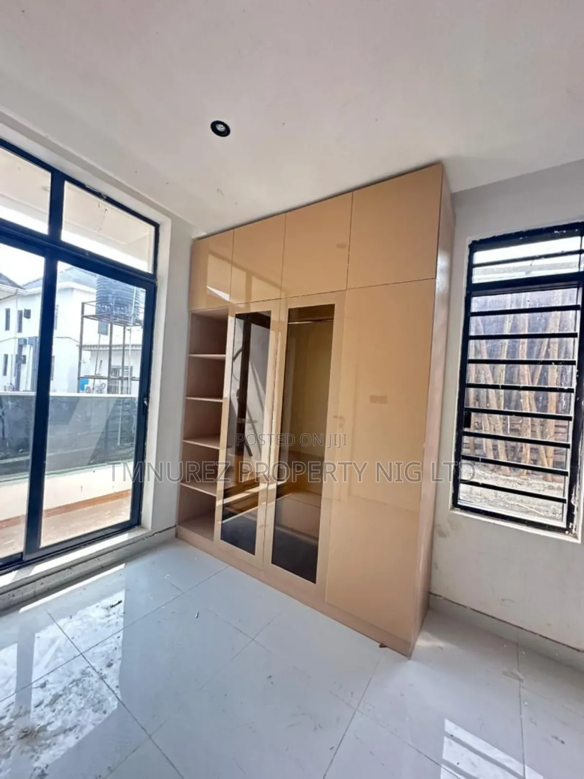 2bdrm Apartment in Ikate, Lekki for rent