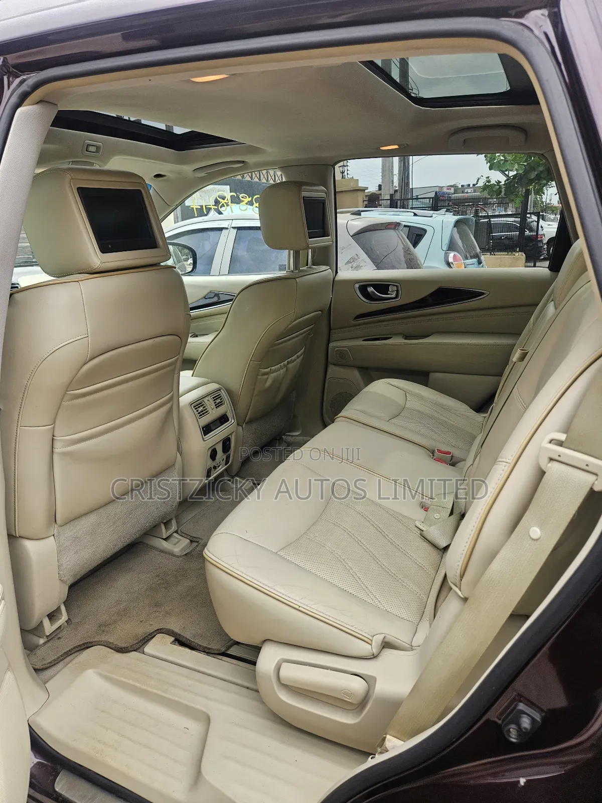 Infiniti JX 2013 Red