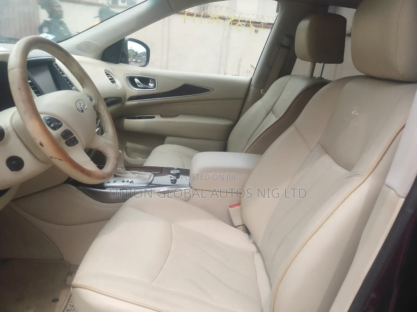 Infiniti JX 2013 Red