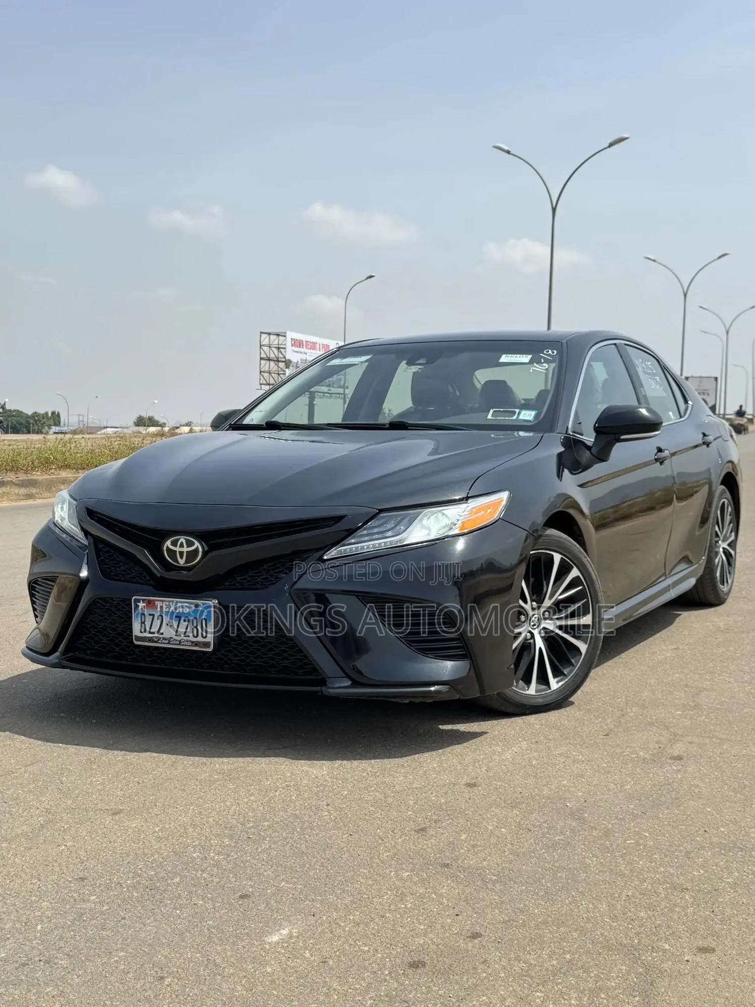 Toyota Camry SE (2.5L 4cyl 8A) 2019 Black