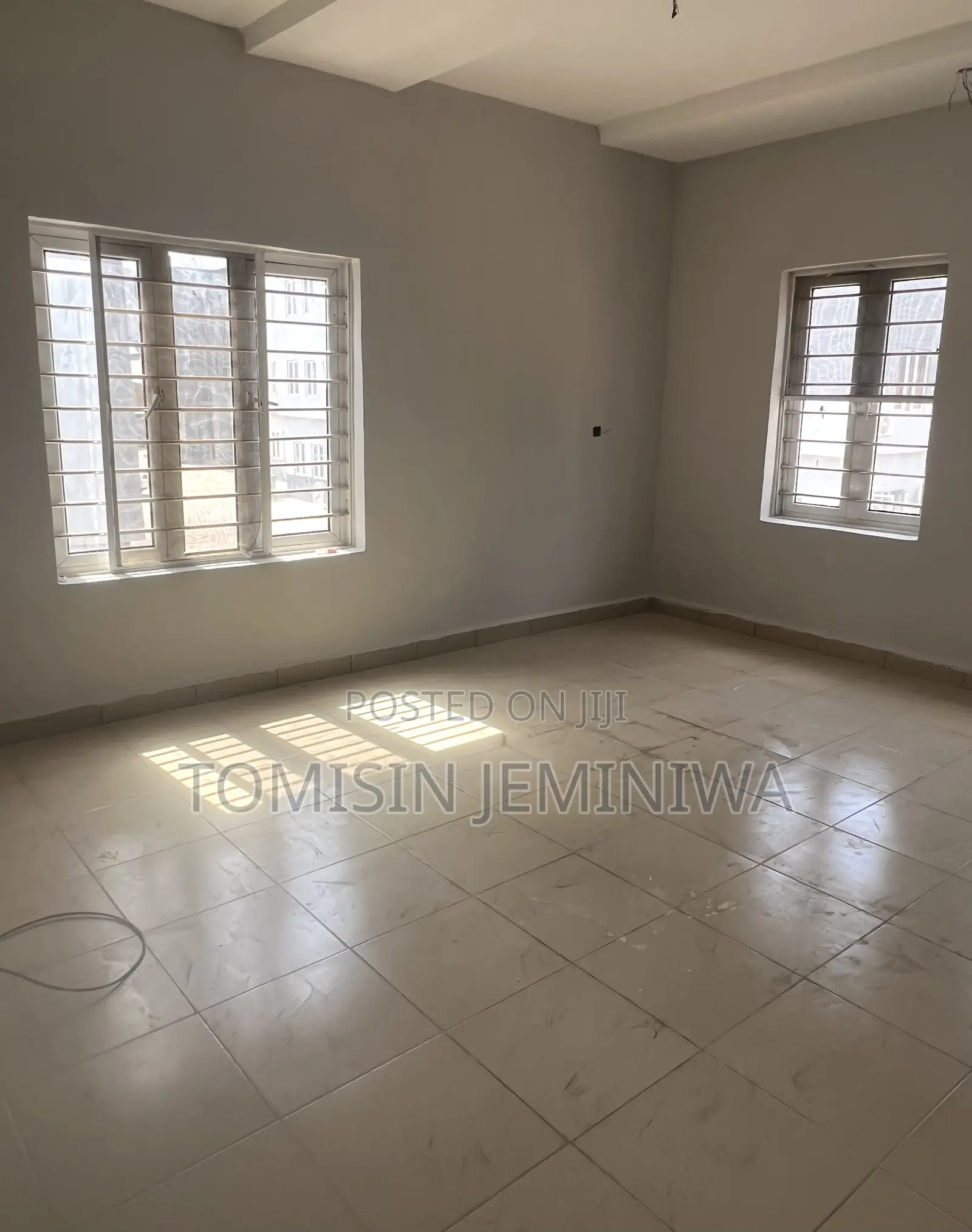 Furnished 3bdrm Block of Flats in Pacific Estate, Kubwa for sale