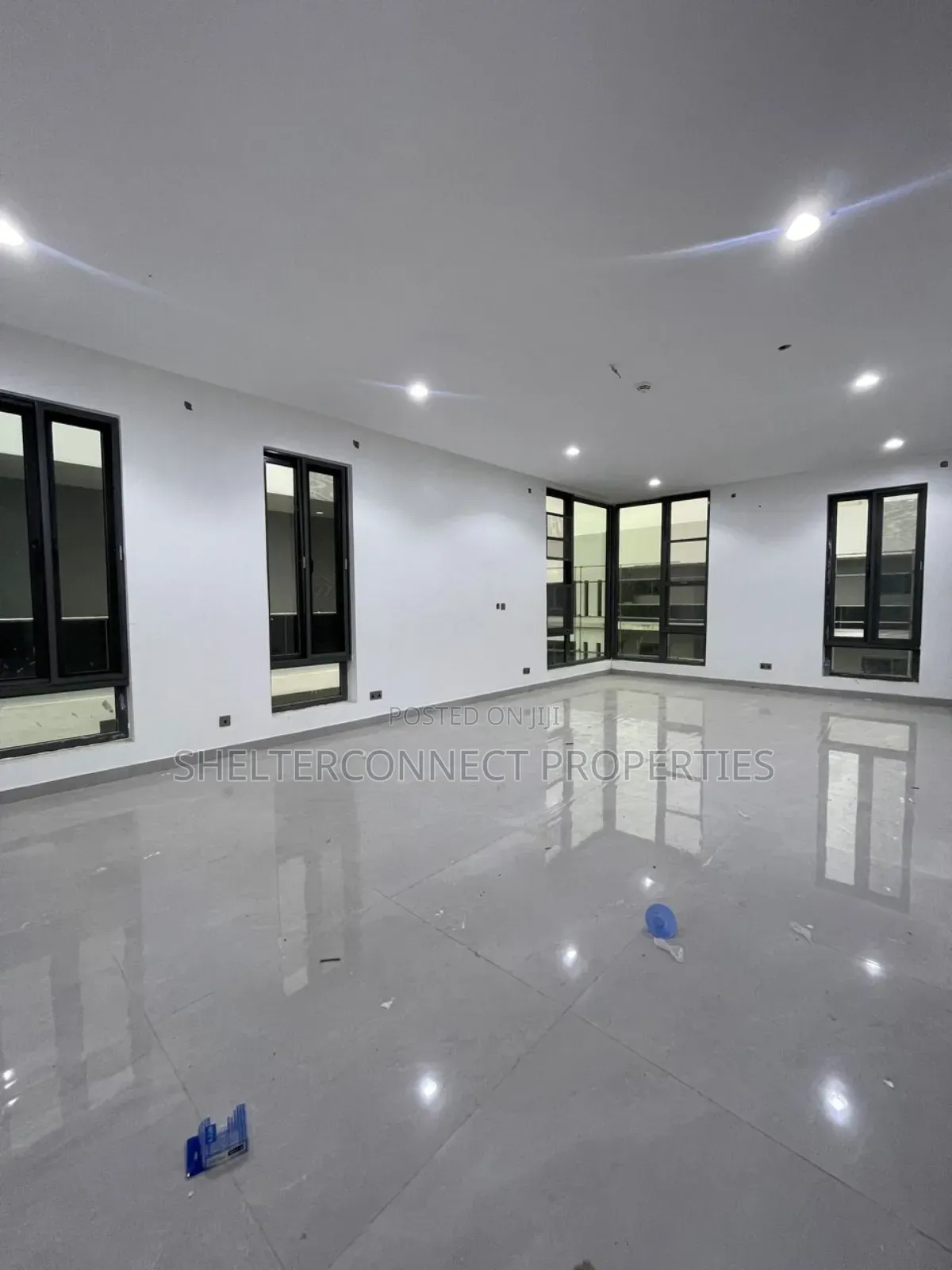 6bdrm Duplex in Ikoyi S.W for sale