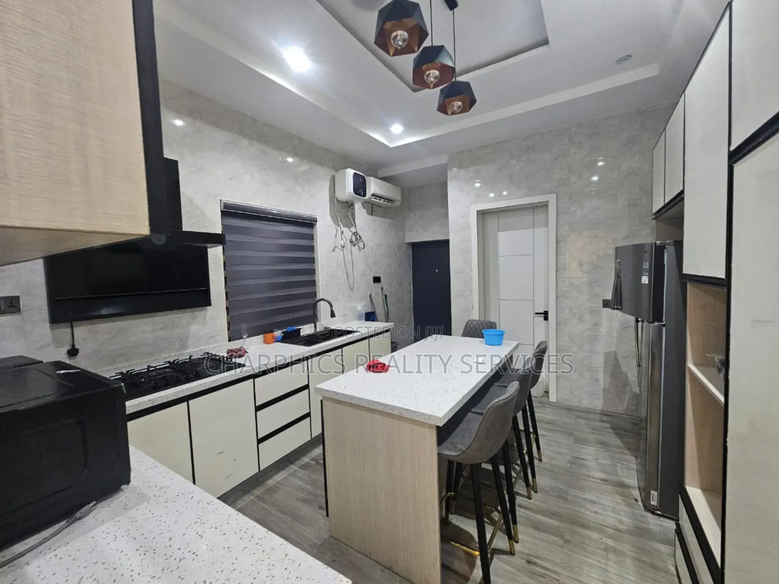 5bdrm Duplex in Old Ikoyi for rent