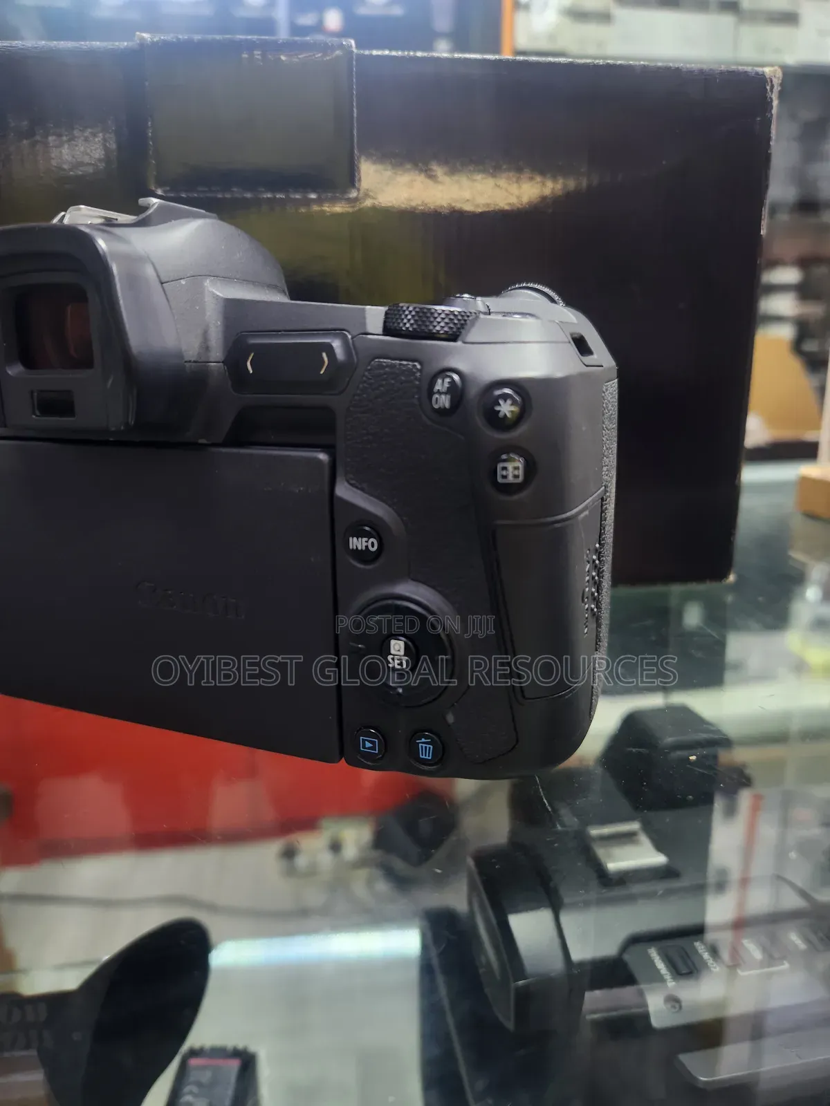Canon Eos R (Body Only)