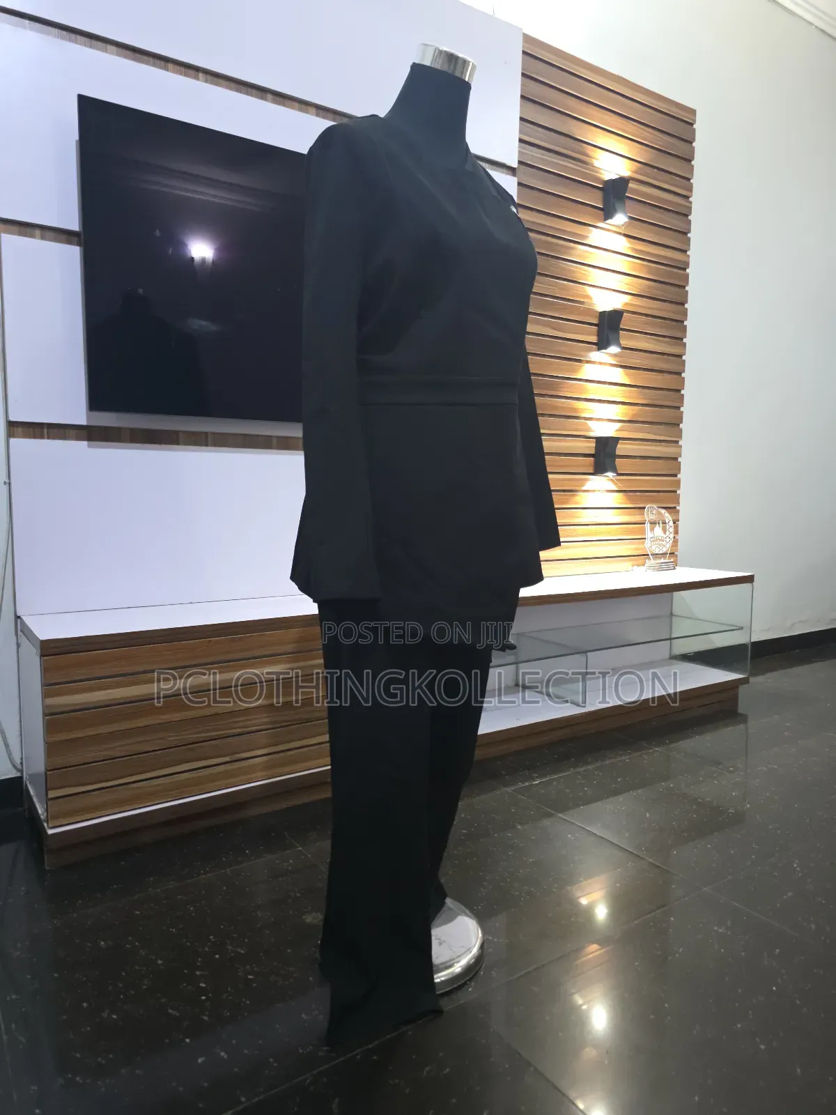 Stunning Pantsuit