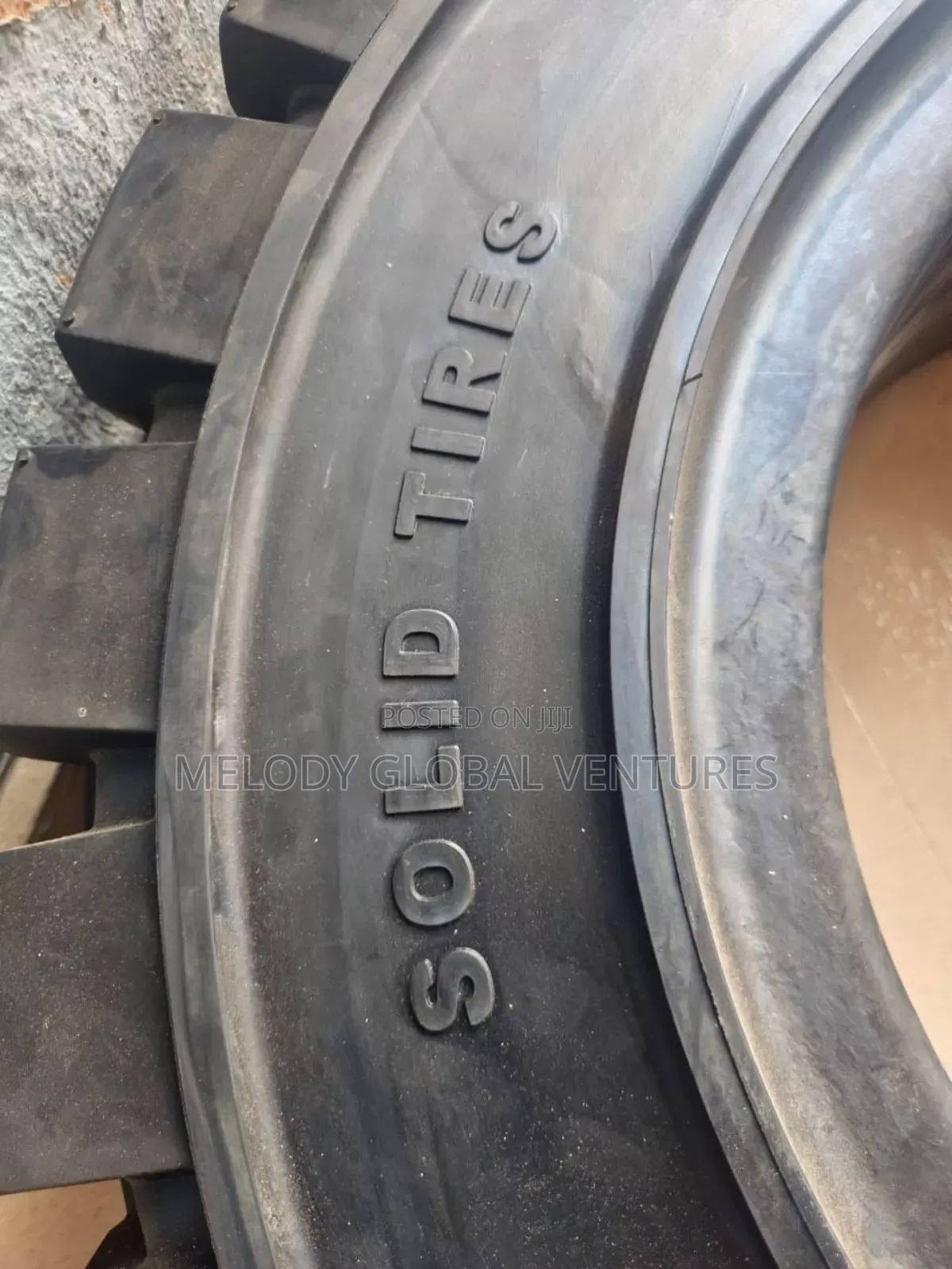 8.25.15 Solid Tyre