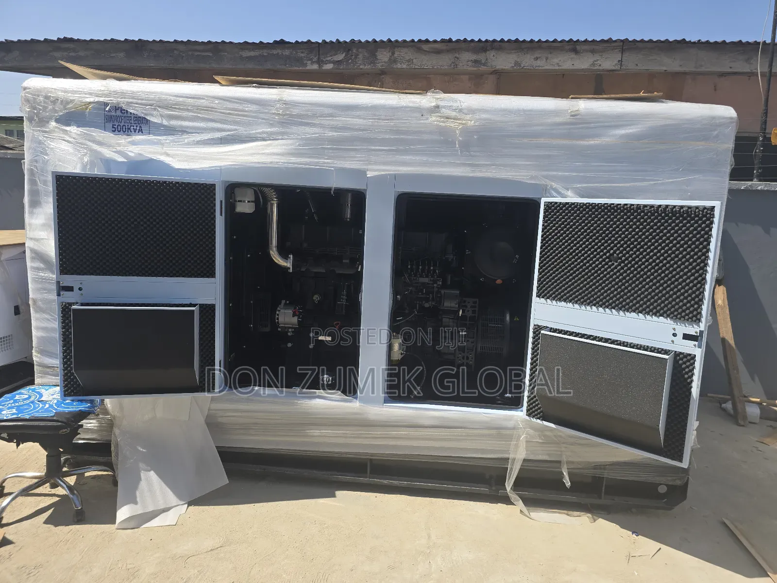 500kva Original Perkings Soundproof Diesel Generator