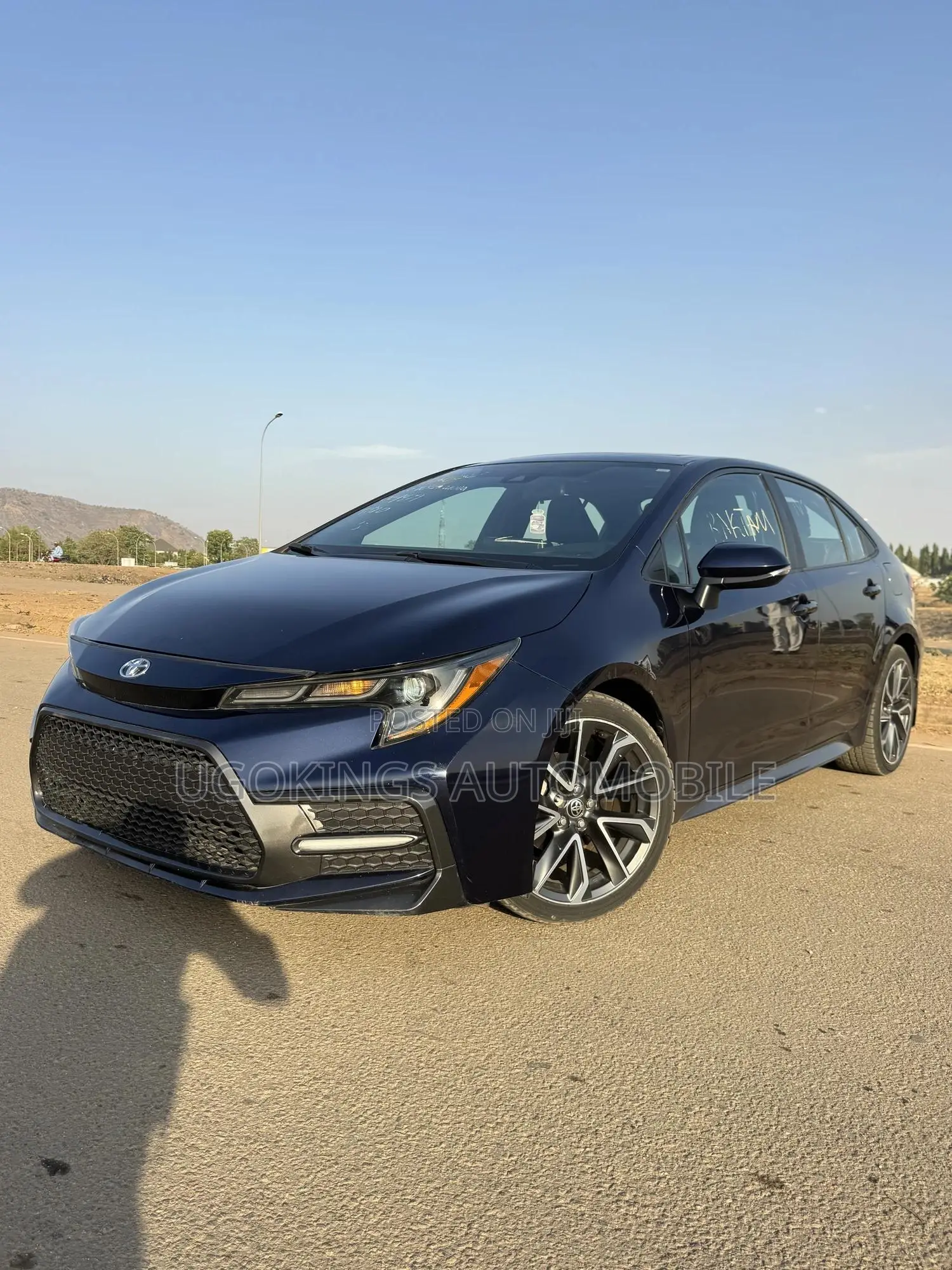 Toyota Corolla XSE (1.8L 4cyl 2A) 2019 Blue