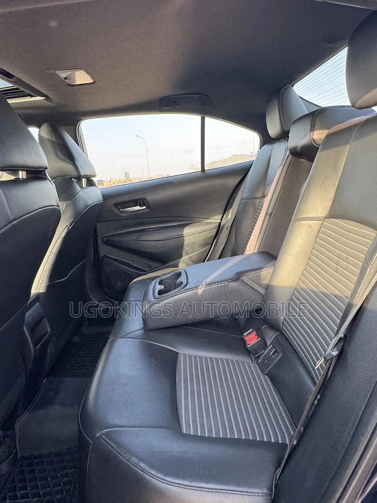 Toyota Corolla XSE (1.8L 4cyl 2A) 2019 Blue