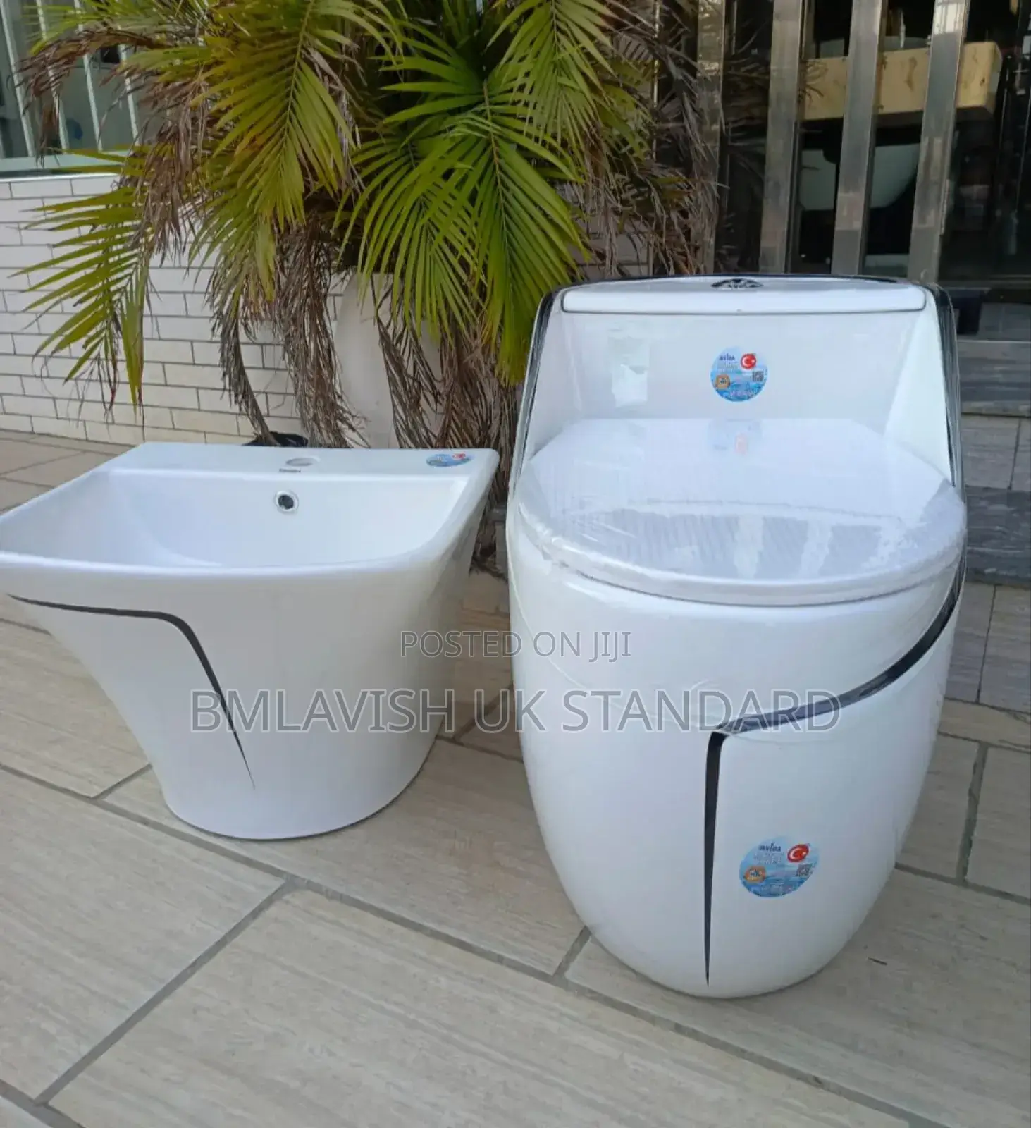 White England Smart Water Closet Set With Suspended Basin