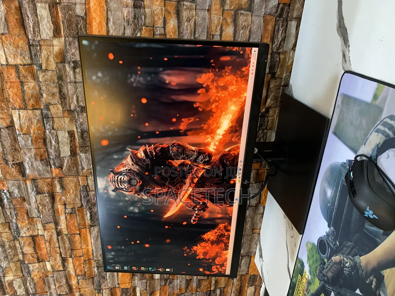 Hp Zz27 G4 FHD Frameless Led Monitor