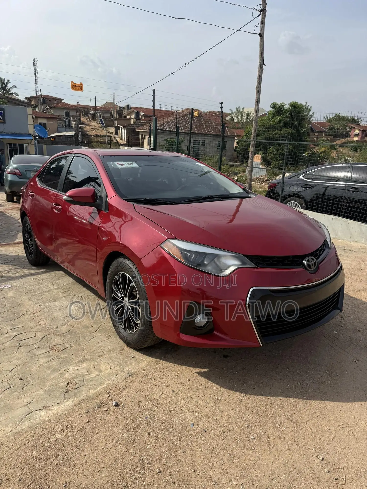 Toyota Corolla 2015 Red