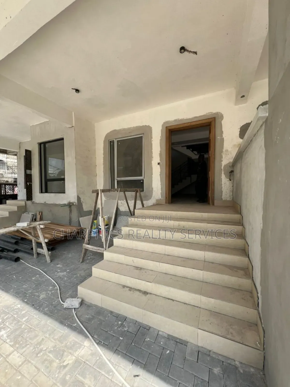 4bdrm Duplex in Akin Olugbade for sale