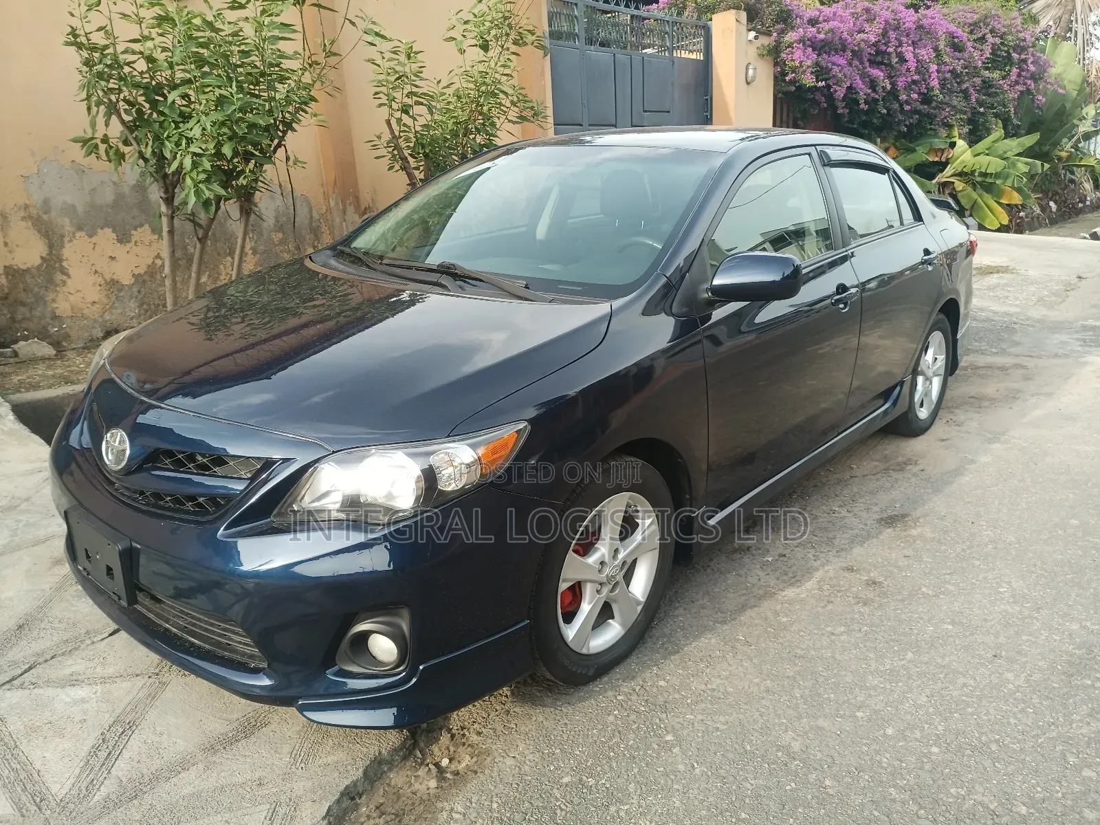 Toyota Corolla 2011 Blue