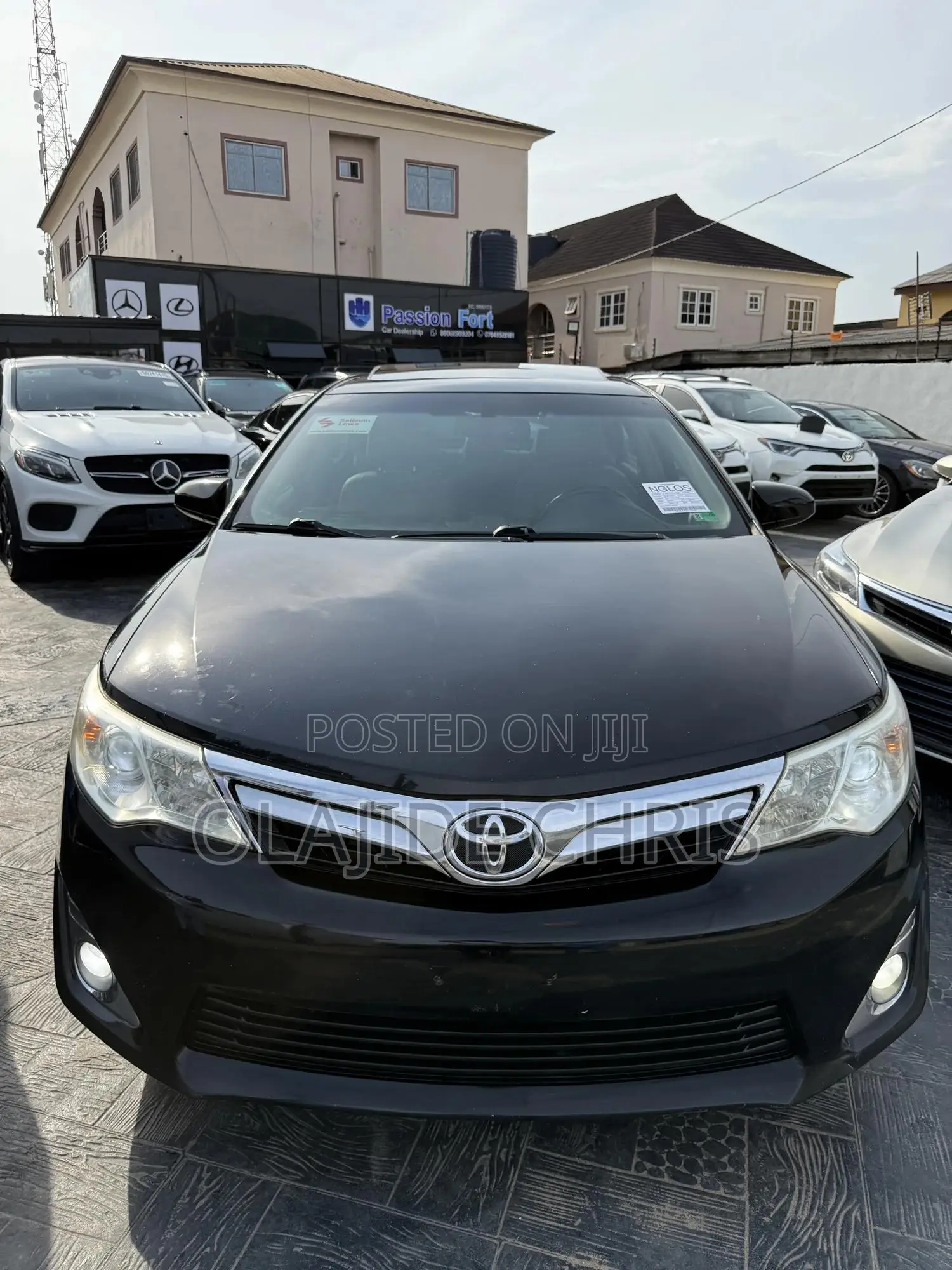 Toyota Camry XLE V6 4dr Sedan (3.5L 6cyl 6A) 2012 Black