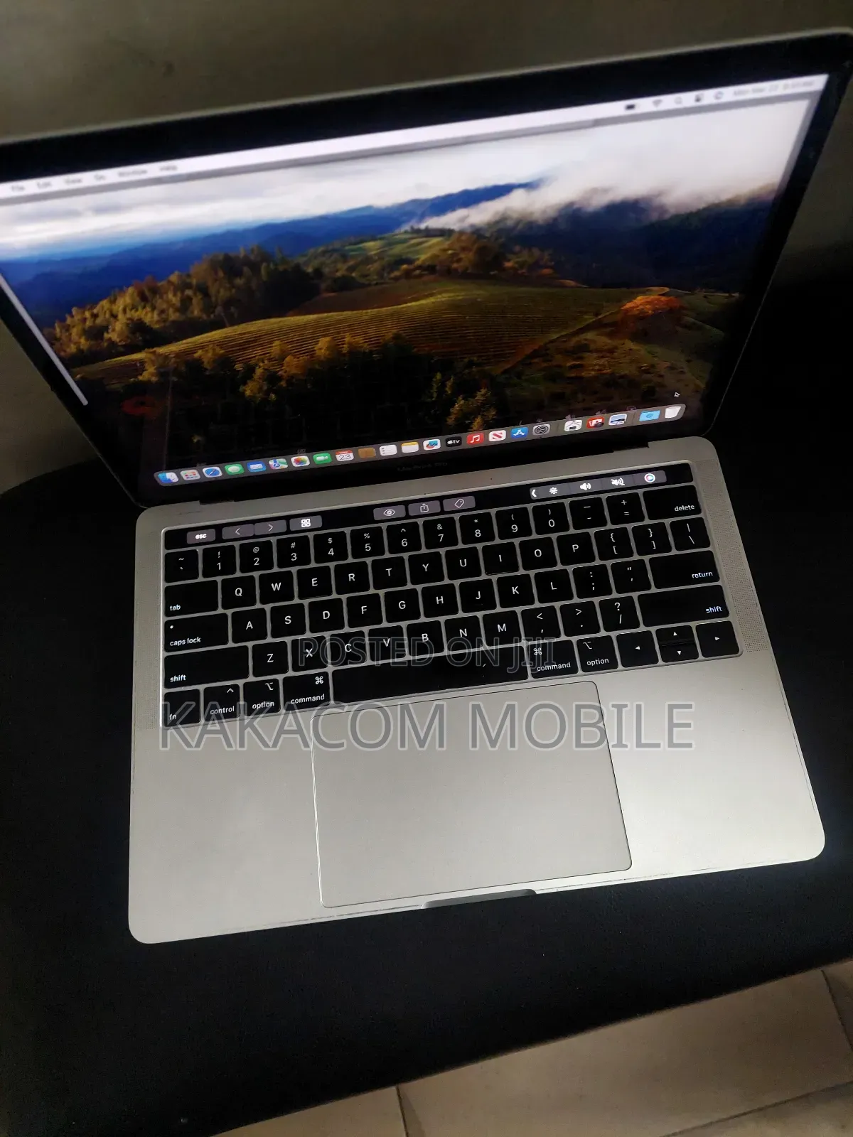 Laptop Apple MacBook Pro 2017 8GB Intel Core i5 SSD 256GB