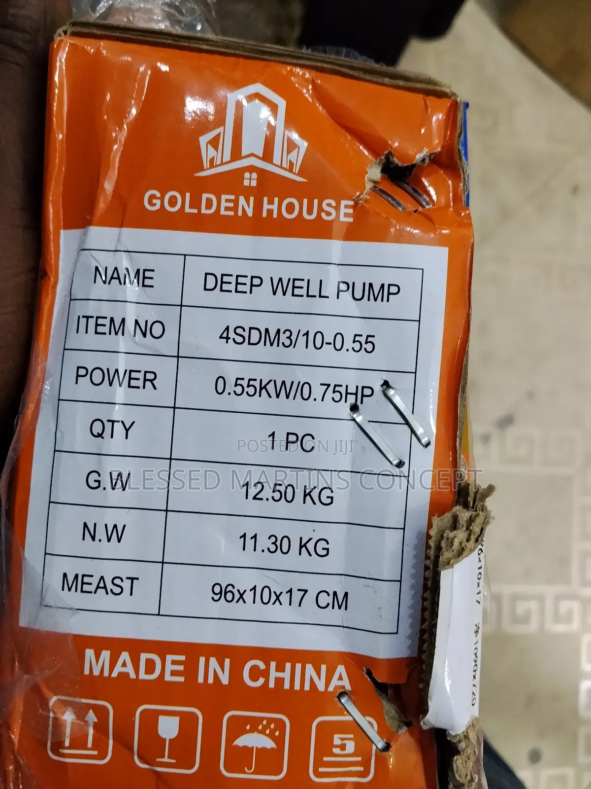 0.75hp Submersible Pumping Machine.Brand: Golden House