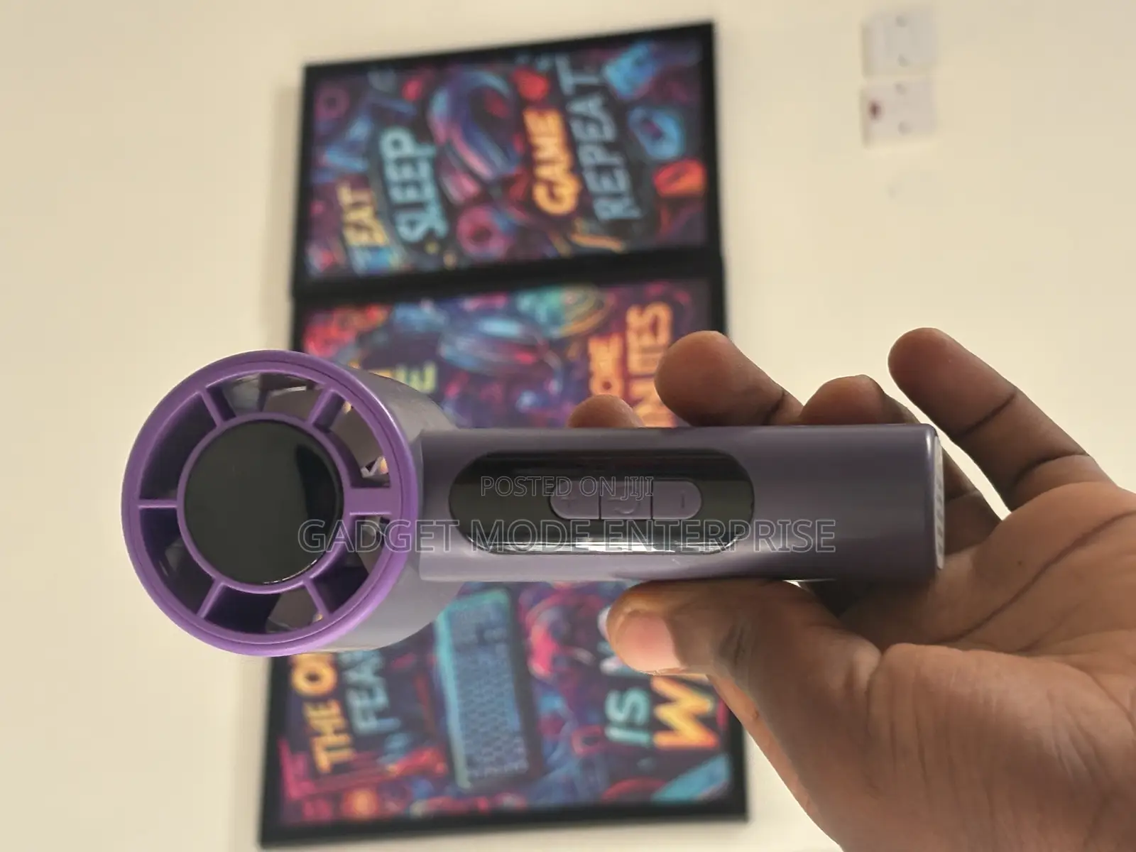Ns-F 639 Mini Fan Portable, Rechargeable, Handheld Cooling Device