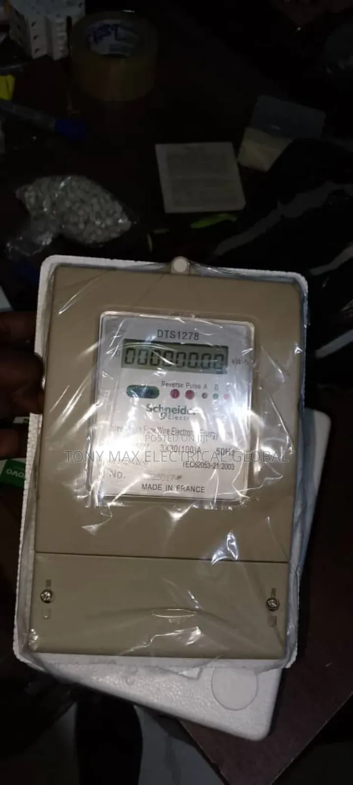 Schneider Single Face Prepared Check Metre