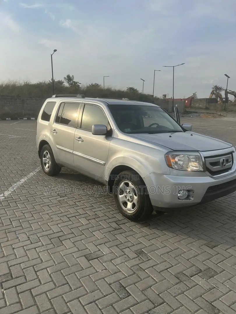 Honda Pilot EX-L 4dr SUV 4WD (3.5L 6cyl 5A) 2011 Silver