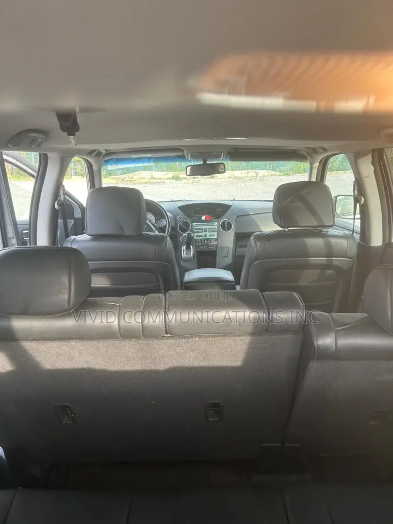 Honda Pilot EX-L 4dr SUV 4WD (3.5L 6cyl 5A) 2011 Silver
