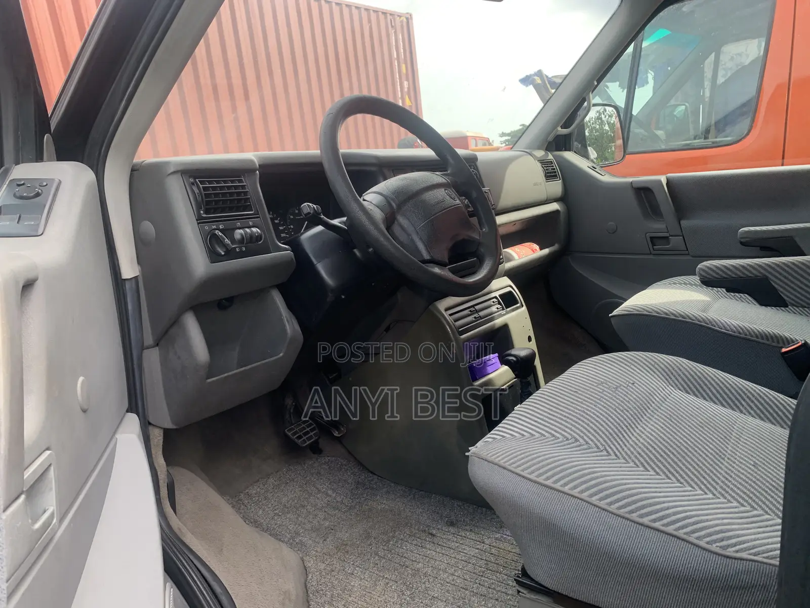 Volkswagen Transporter 2005 Black