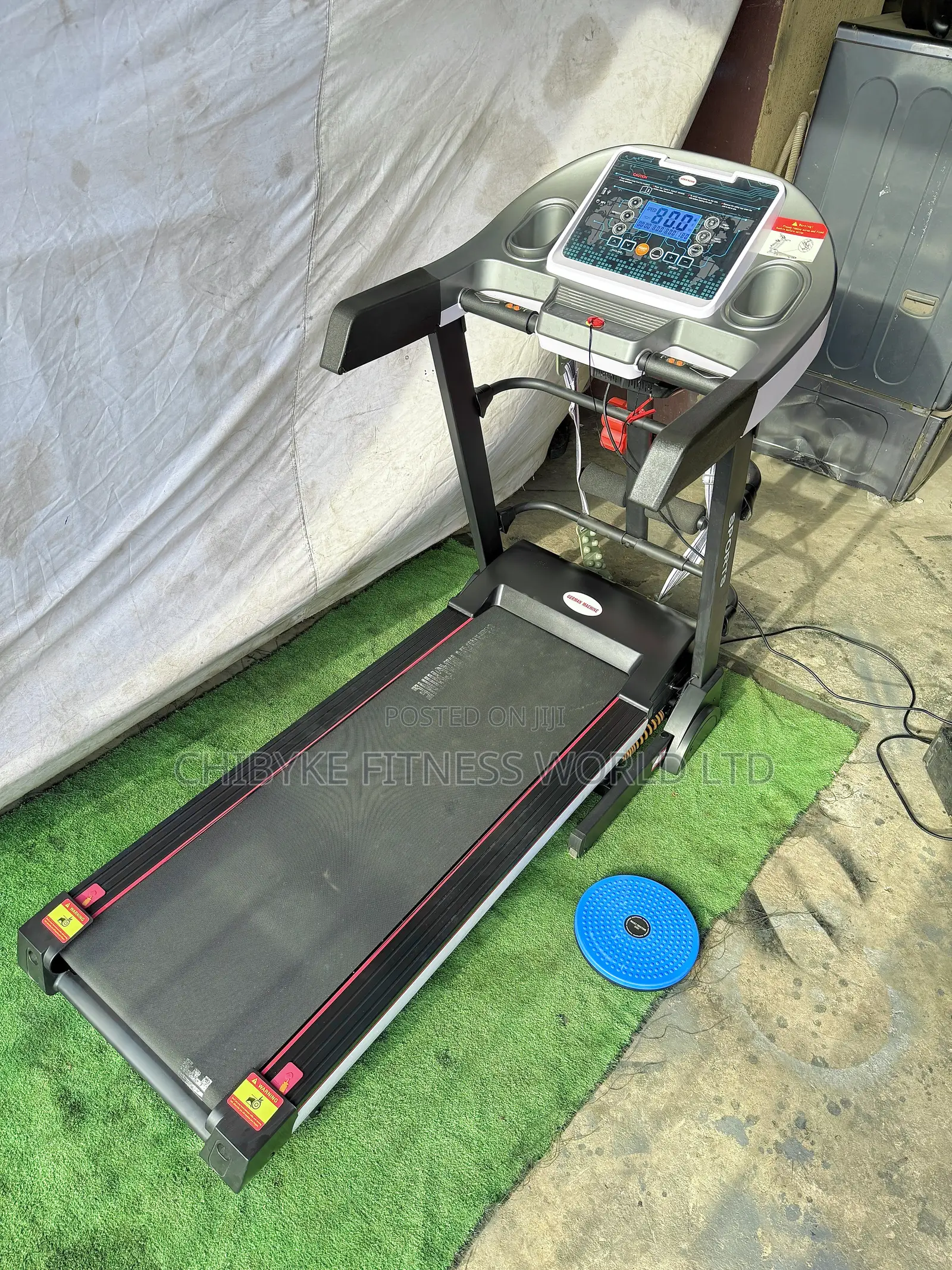 4hp Inverter Treadmill With Auto Incline , Massager , Dumbbel