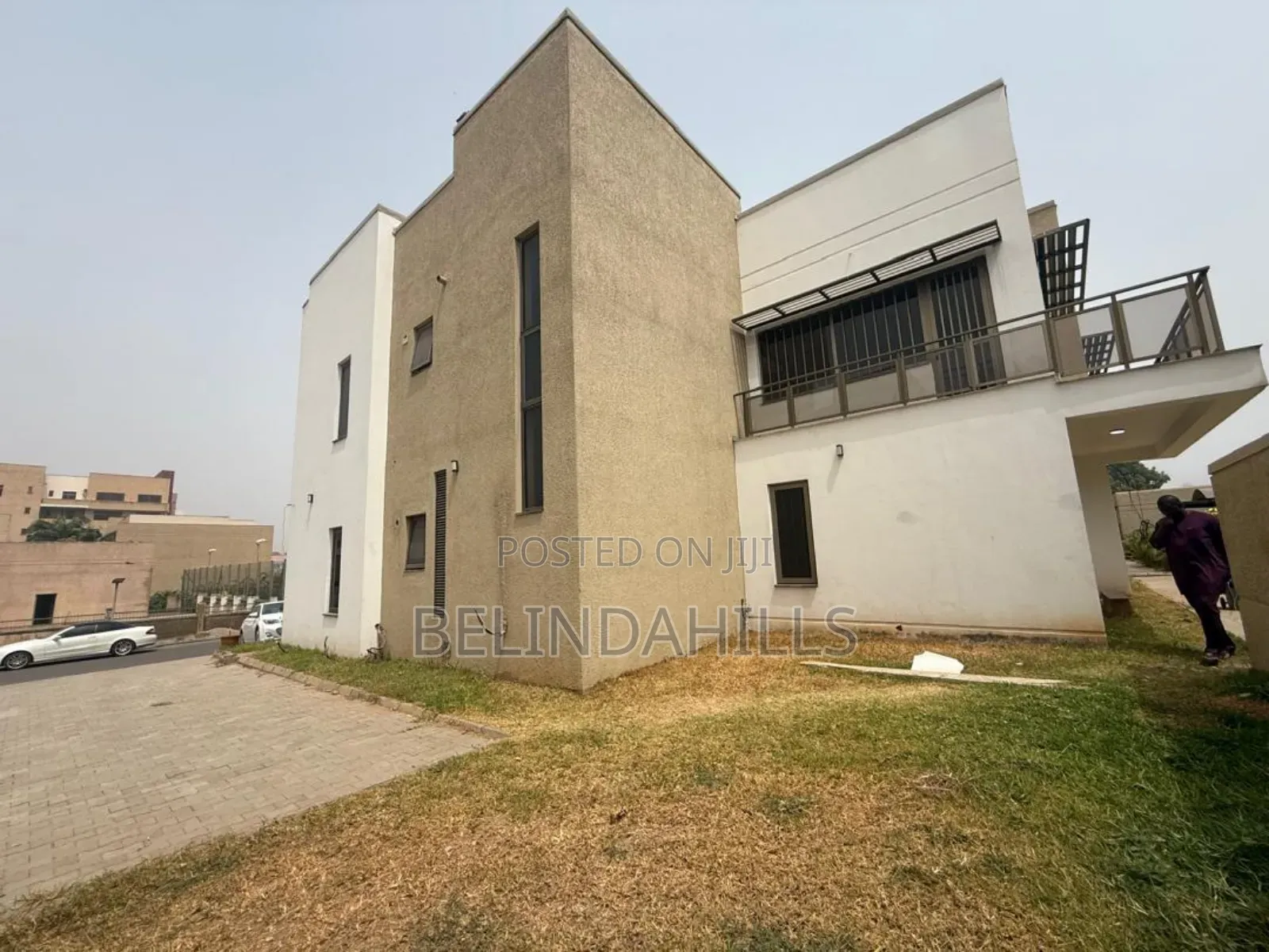 4bdrm Duplex in Maitama for sale