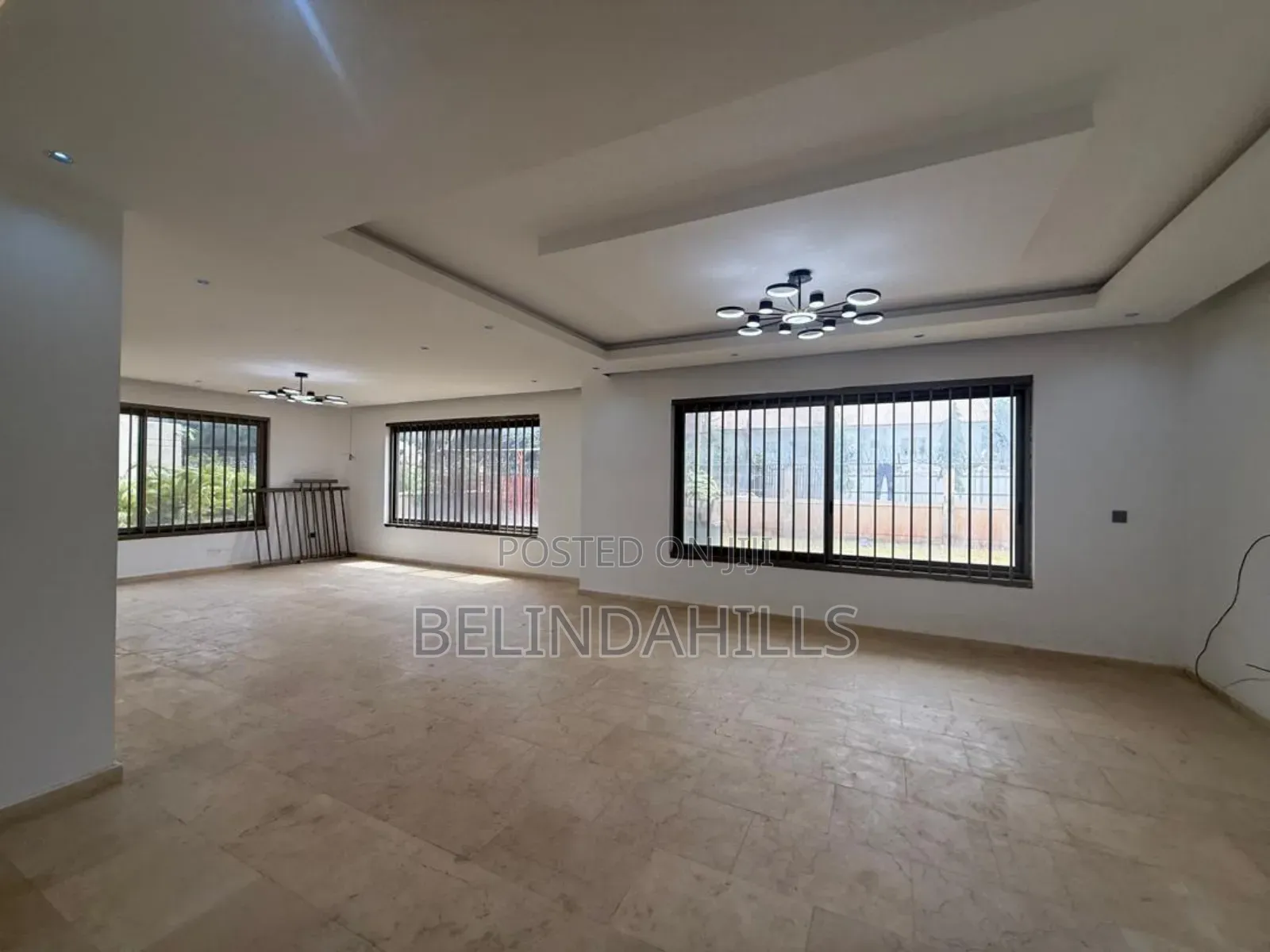 4bdrm Duplex in Maitama for sale