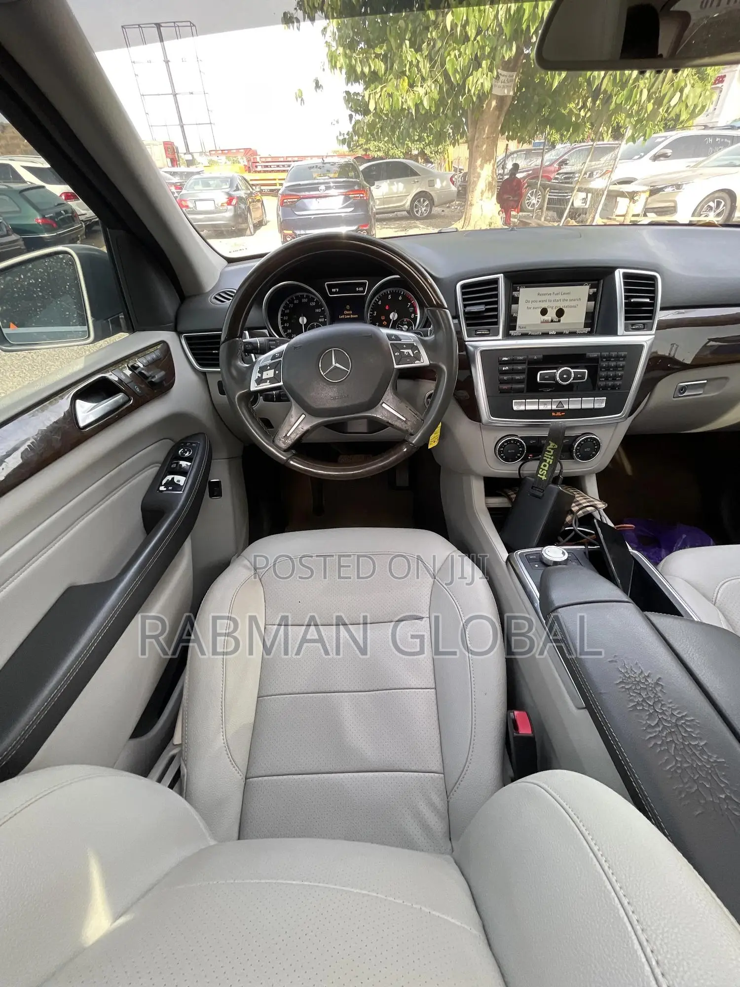 Mercedes-Benz M Class ML350 4MATIC 4dr SUV AWD (3.5L 6cyl 7A) 2015 Gray