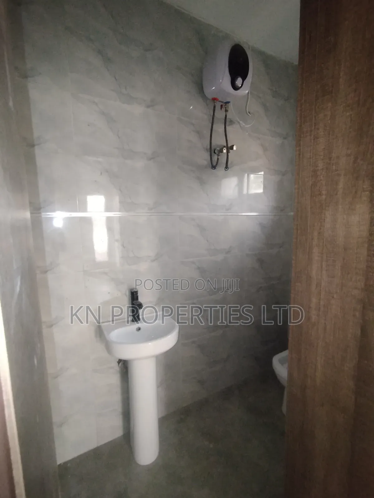 5bdrm Duplex in Wuse 2 for rent